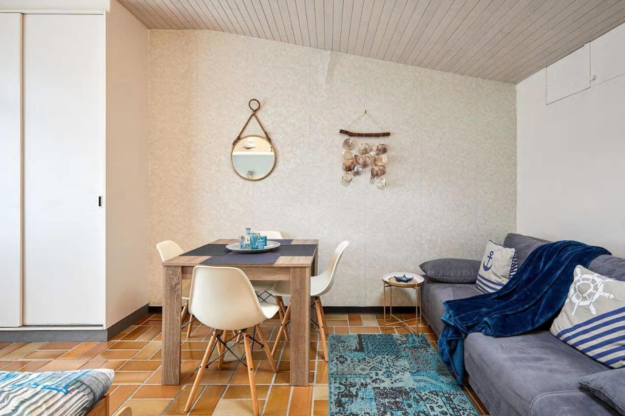 Amazing & Sunsets Just 75m From The Beach! Holiday home *